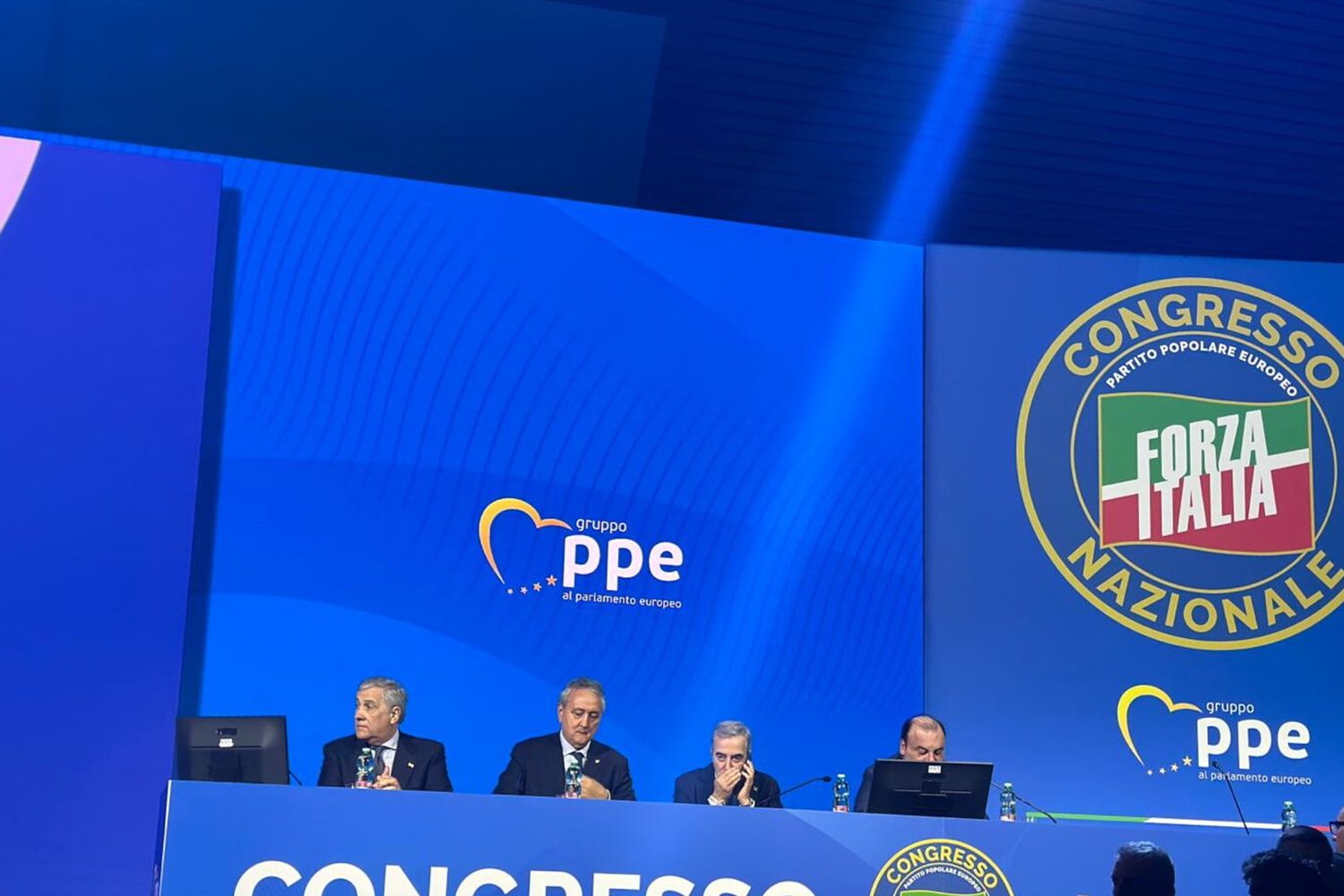 Il Congresso di Forza Italia