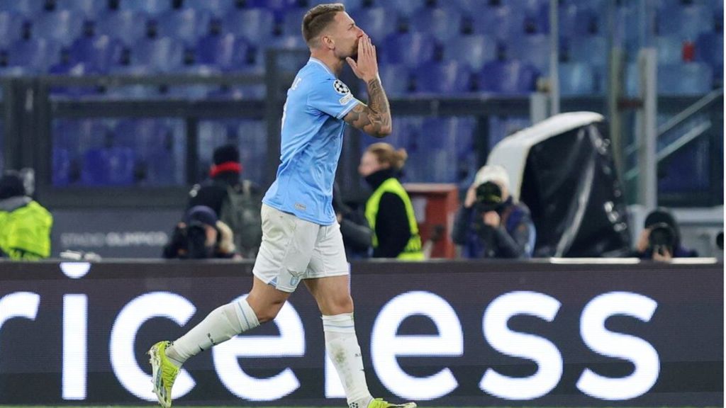Ciro Immobile festeggia il gol dell'1-0 che deciderà Lazio-Bayern Monaco in Champions League, il 14 febbraio 2024