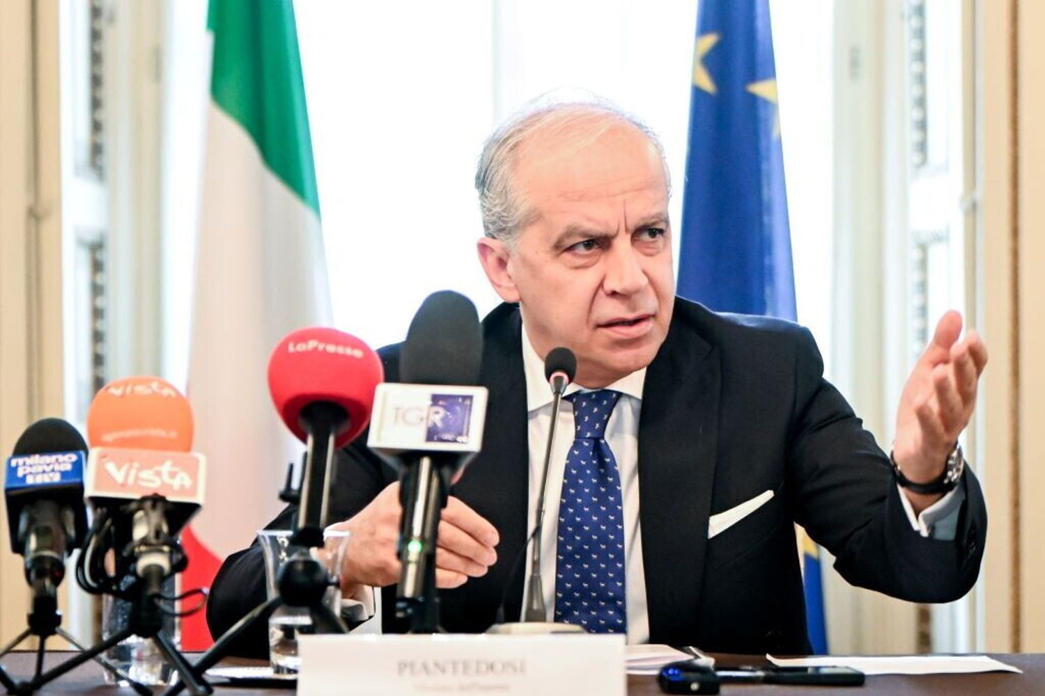 Il ministro dell'Interno Matteo Piantedosi