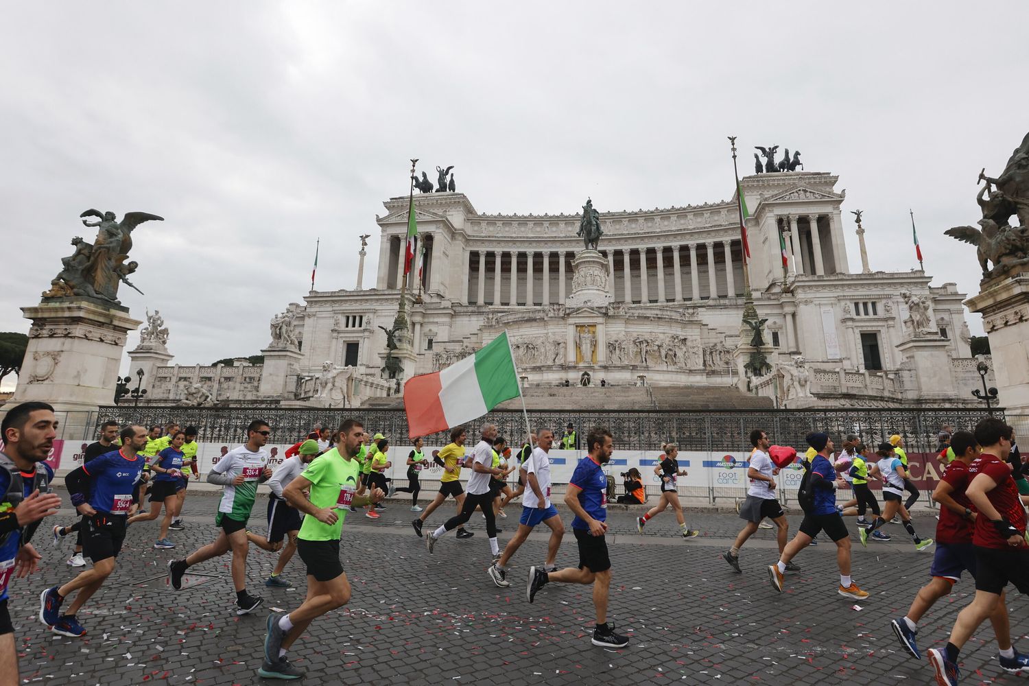 La partenza della Maratona di Roma 2023