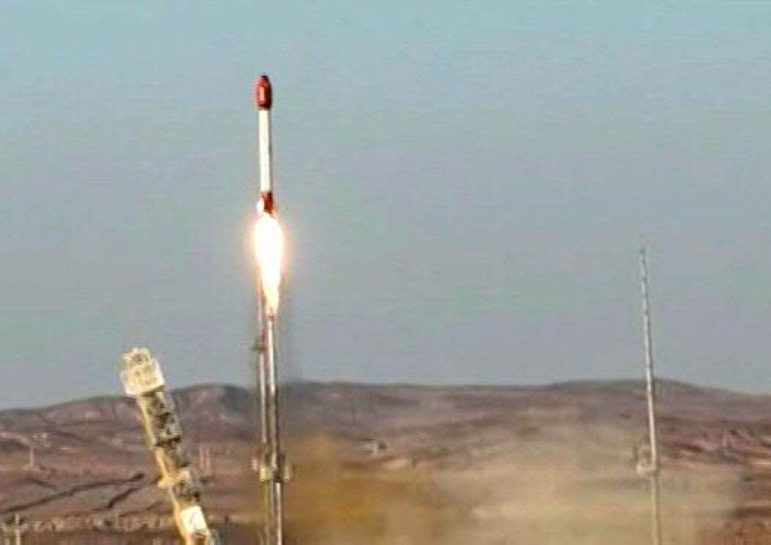 satellite iran lancio orbita razzo russo