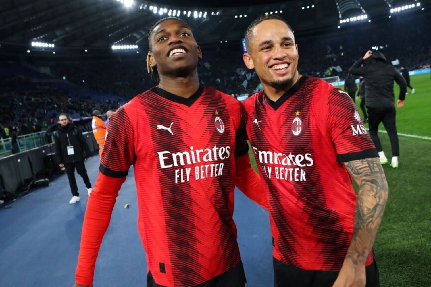 Leao e Okafor dopo il successo per 1-0 del Milan sulla Lazio allo stadio Olimpico di Roma