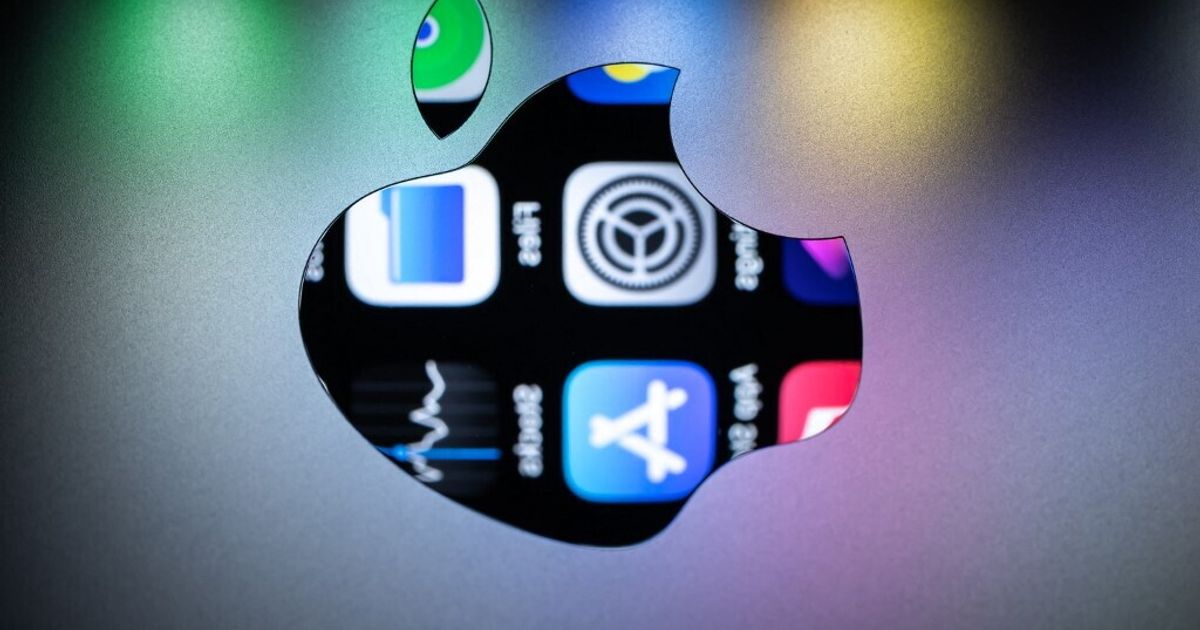 Apple、AI搭載の初のiPhoneを発売