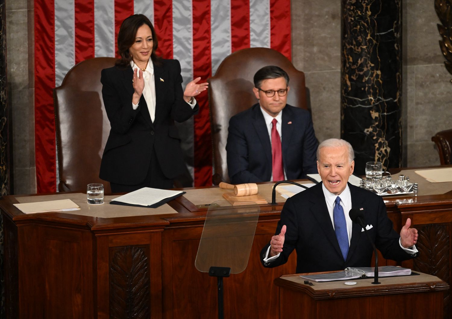 Il presidente Joe Biden parla a Capitol Hill, a Washington