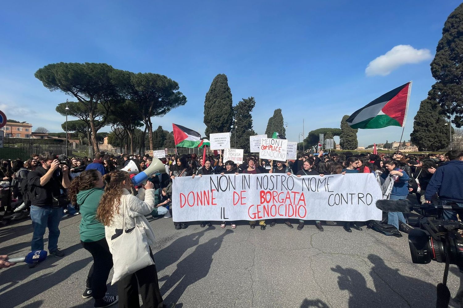 Non una di meno, corteo in partenza dal Circo Massimo di Roma