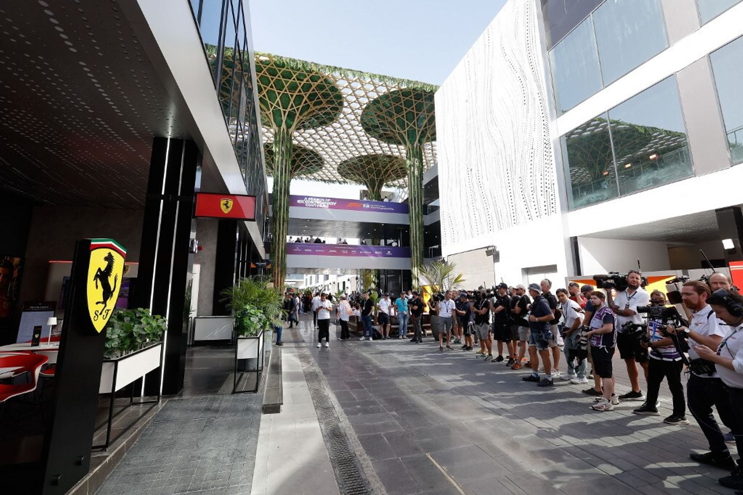 La scuderia Ferrari al Gran Premio di Gedda 2024