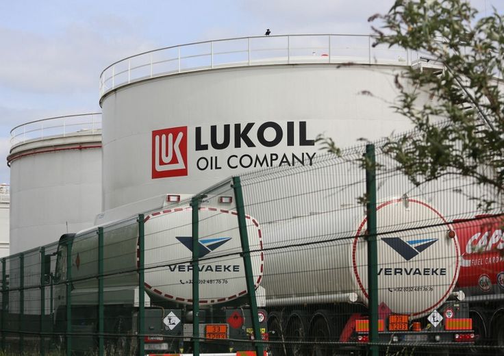 russia trovato morto alto dirigente lukoil