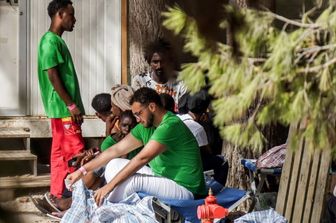 centro migranti lampedusa