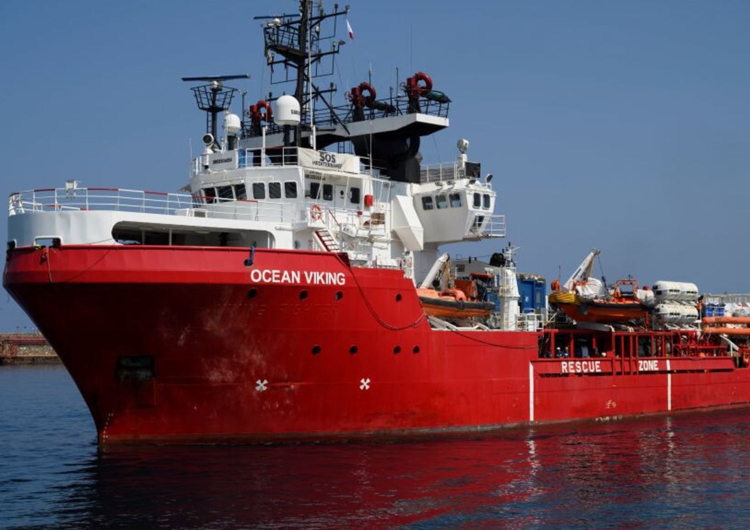migranti&nbsp;l&#39;ocean viking chiede con urgenza il porto piu vicino