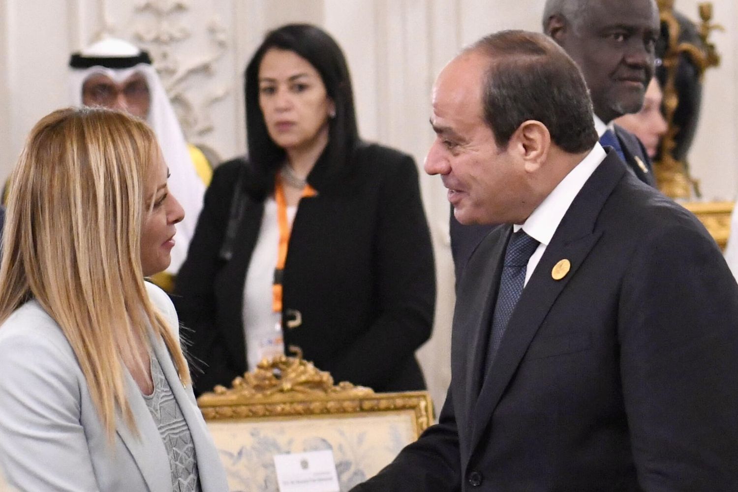 Meloni e Al Sisi al Cairo nell'ottobre 2023