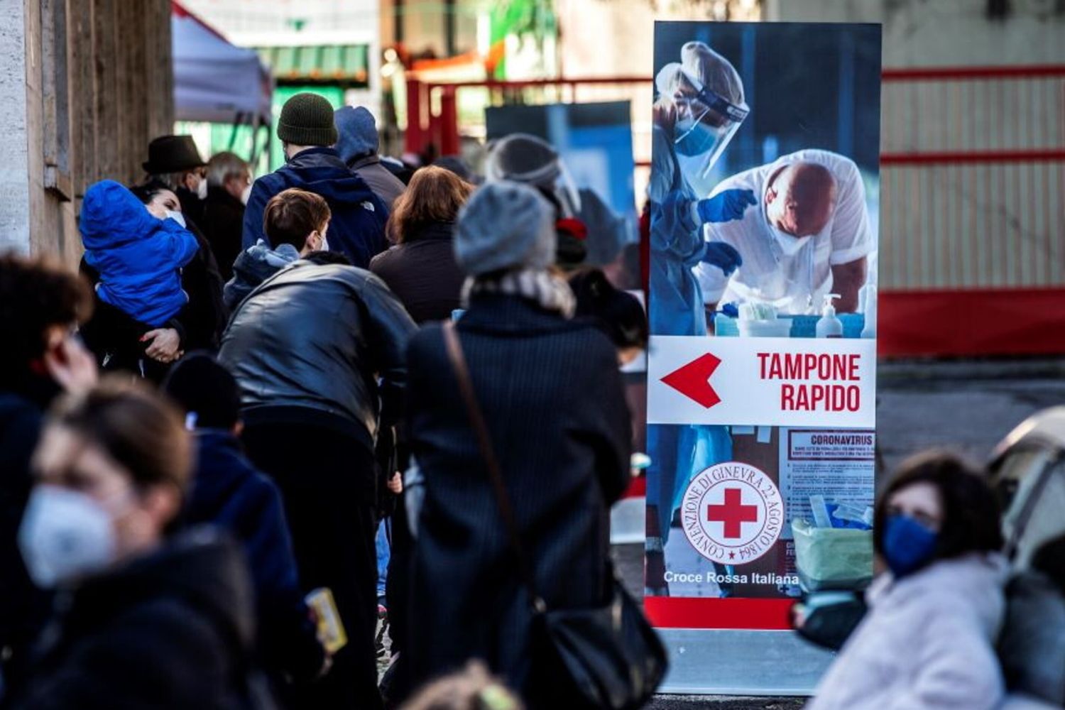 Tamponi Croce Rossa durante il covid