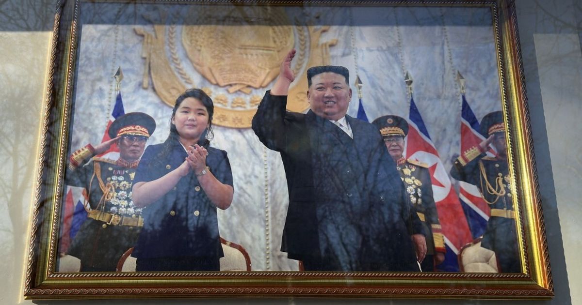 Kim Jong Un hat seine zehnjährige Tochter zu seiner Nachfolgerin ernannt
