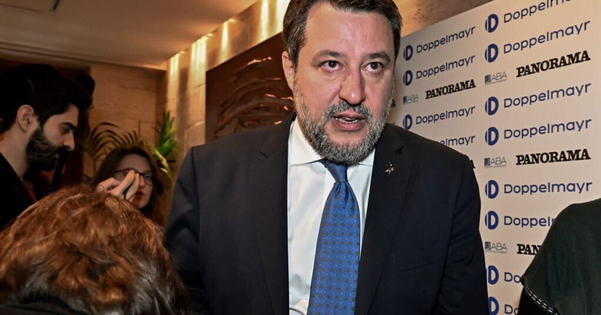 Salvini difende Putin, scontro con Tajani. Poi si corregge