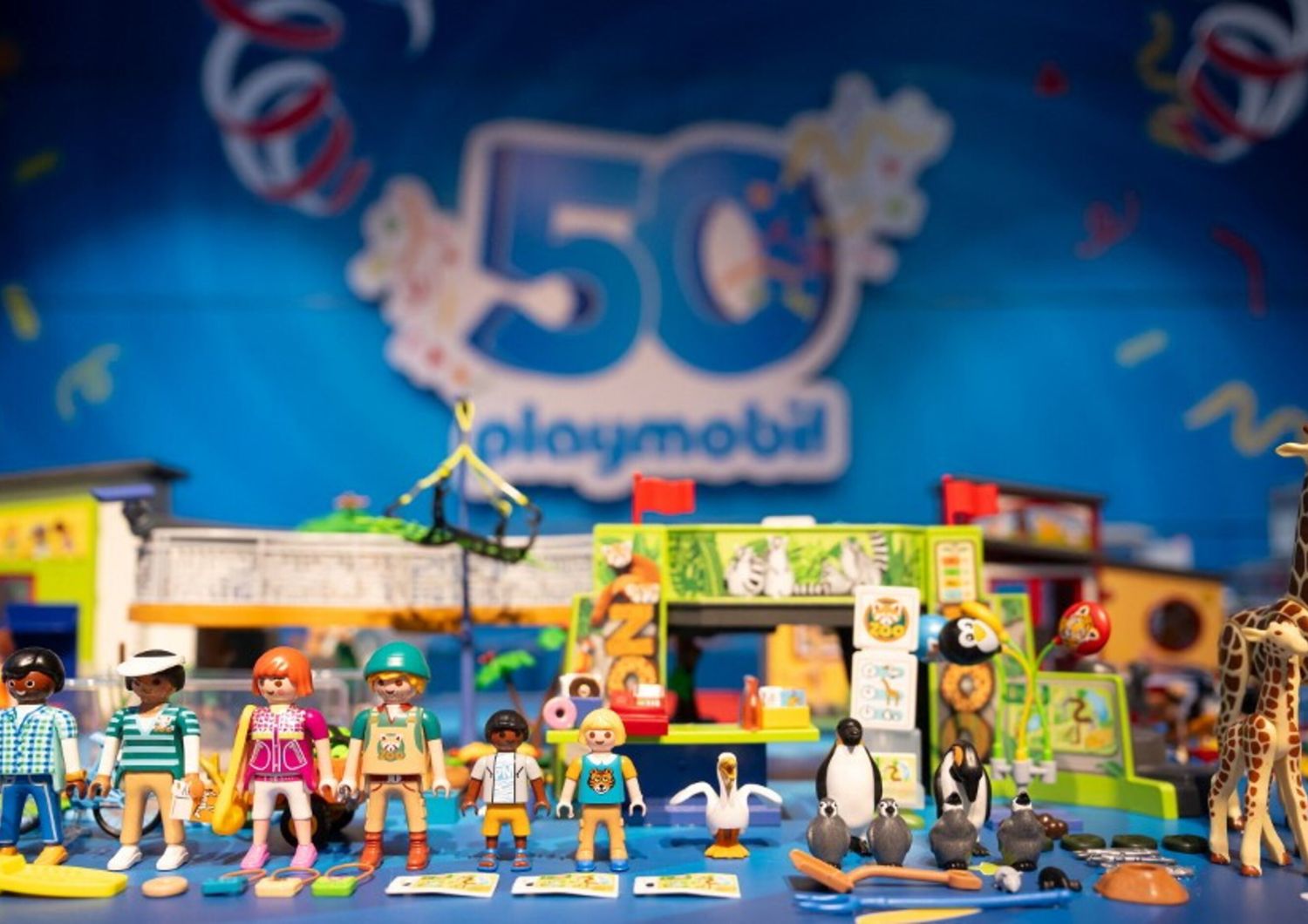 Le diverse figure, targate Playmobil, alla 73esima Fiera del Giocattolo (Spielwarenmesse) a Norimberga, nel sud della Germania