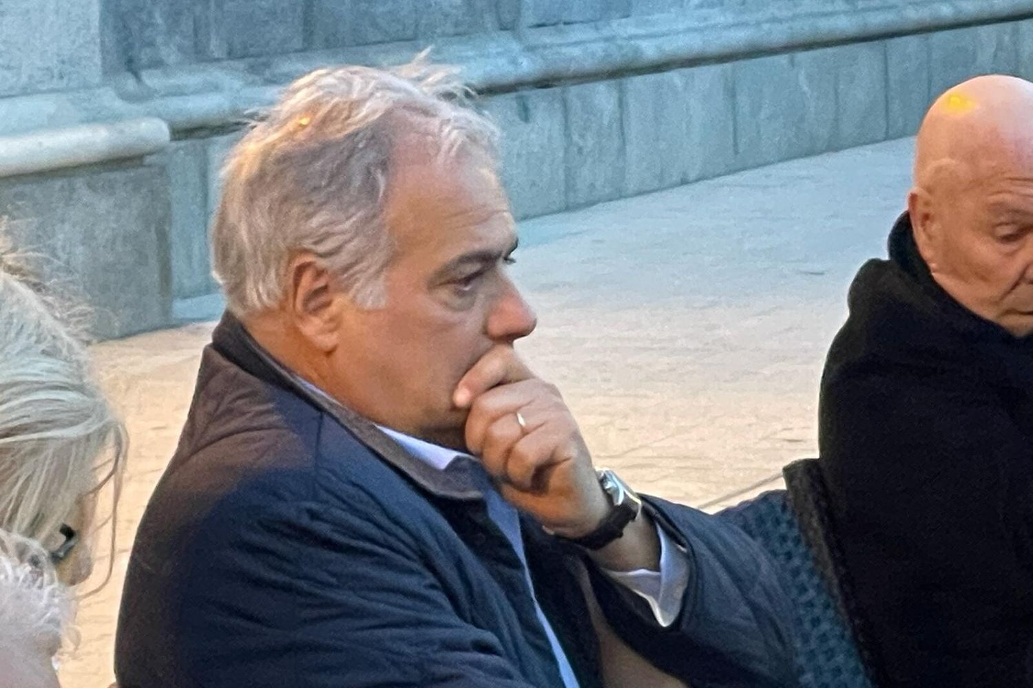 Il papà di Ilaria Salis a Cagliari