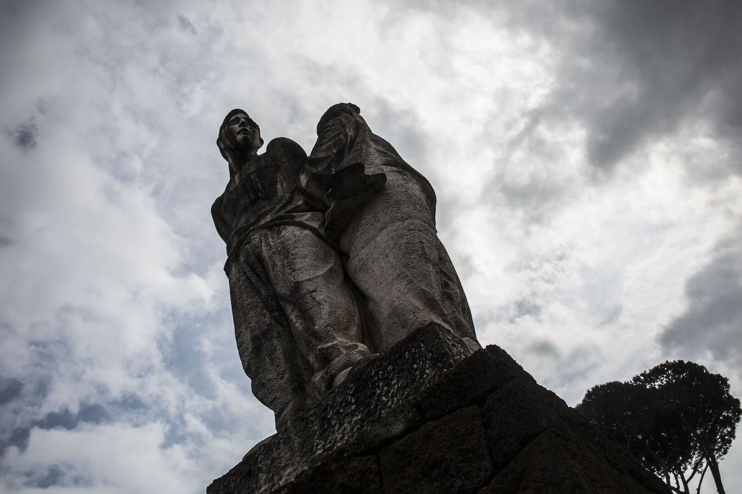 Monumento ai caduti delle Fosse Ardeatine