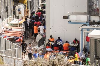 Migranti nell'hot spot di Lampedusa, settembre 2023