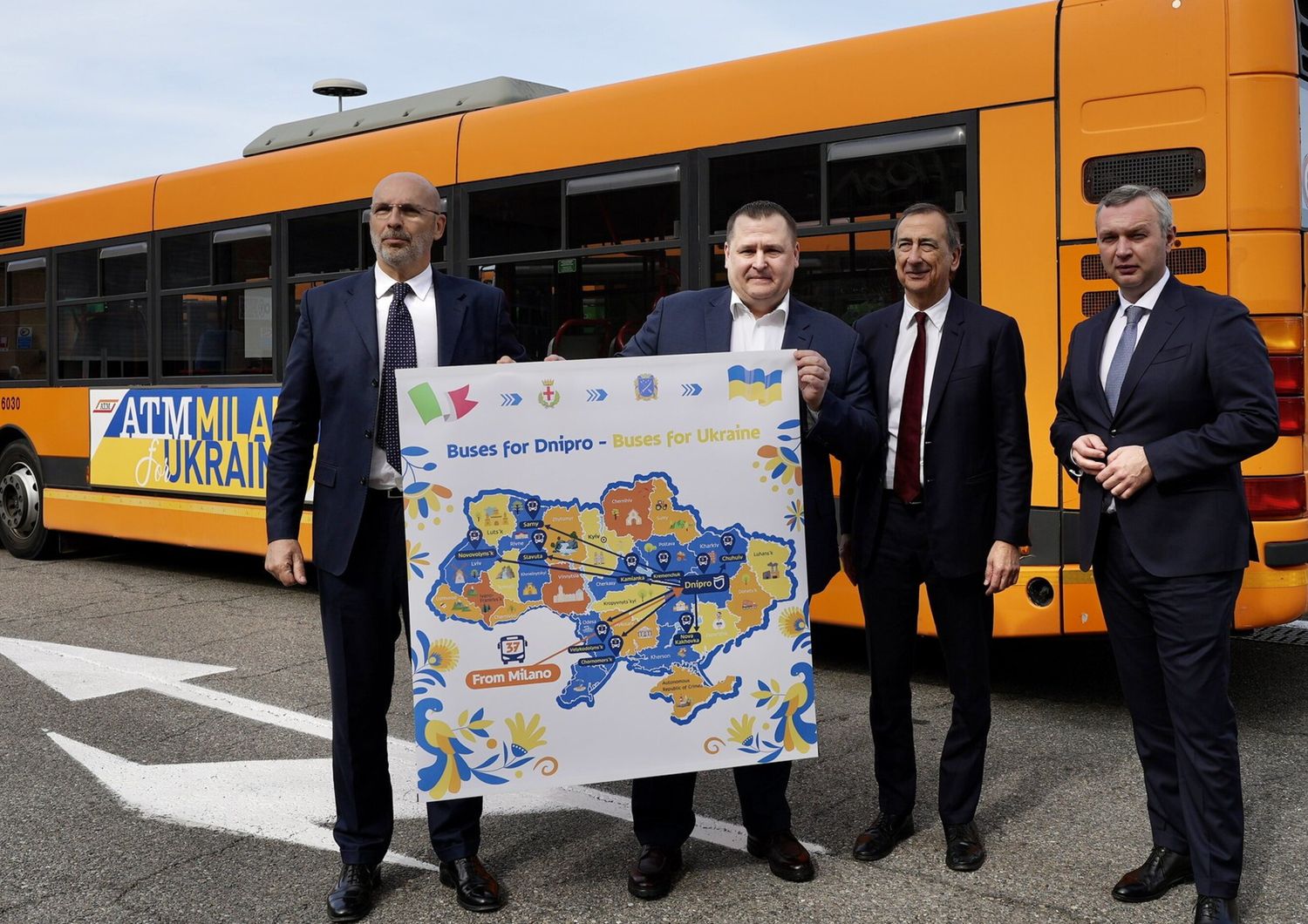 Consegna autobus Milano
