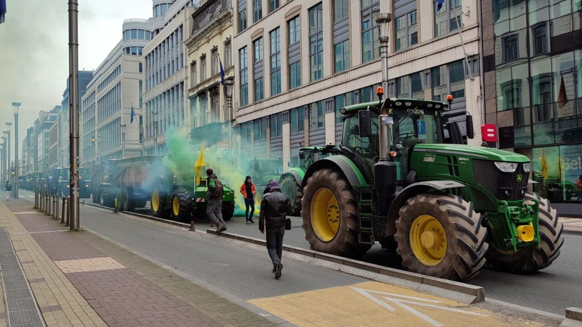 protesta trattori