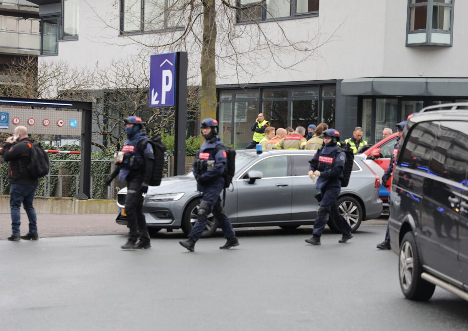 La polizia in azione a Ede, in Olanda