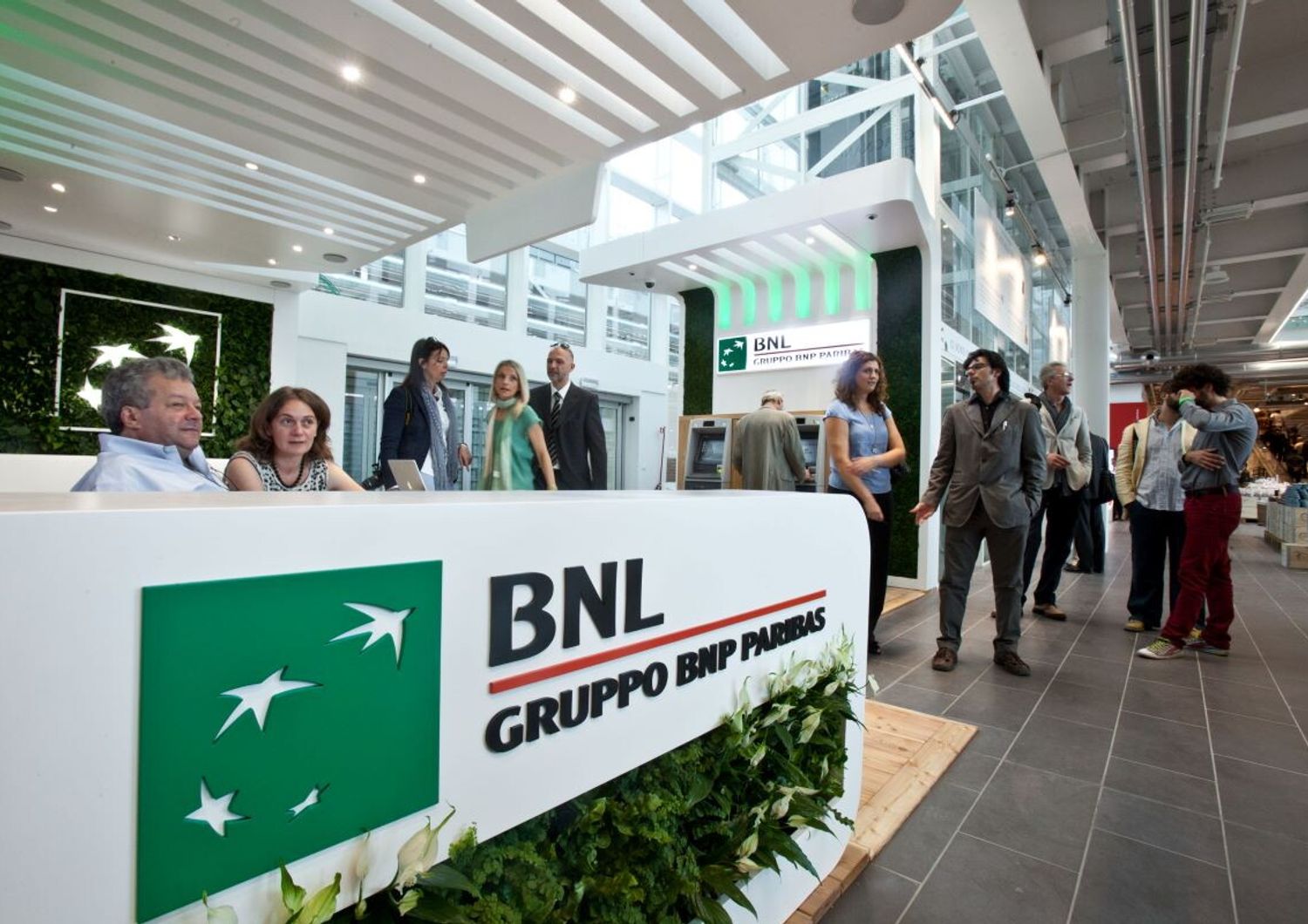 Conti bancari svuotati, ma è soltanto un errore tecnico. Bnl risolve