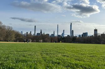 a new&nbsp;york riapre al pubblico il grand lawn di central park