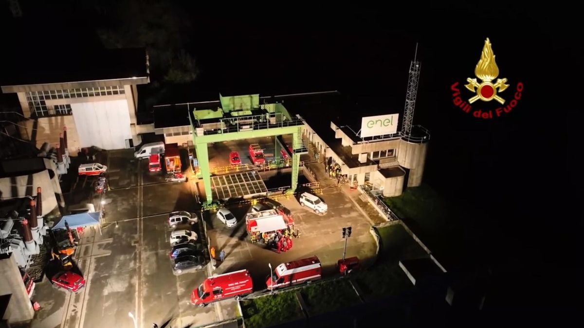 Esplosione nella centrale idroelettrica, le operazioni di soccorso dei Vigili del Fuoco