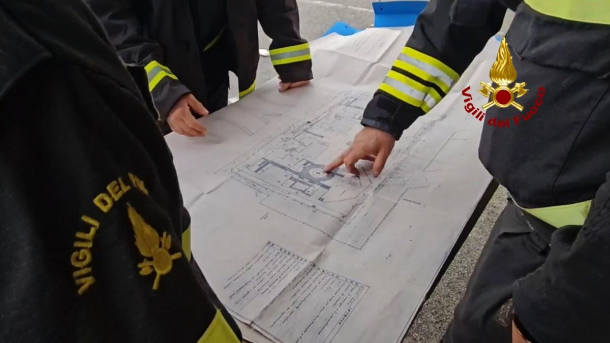 Esplosione nella centrale idroelettrica, le operazioni di soccorso dei Vigili del Fuoco