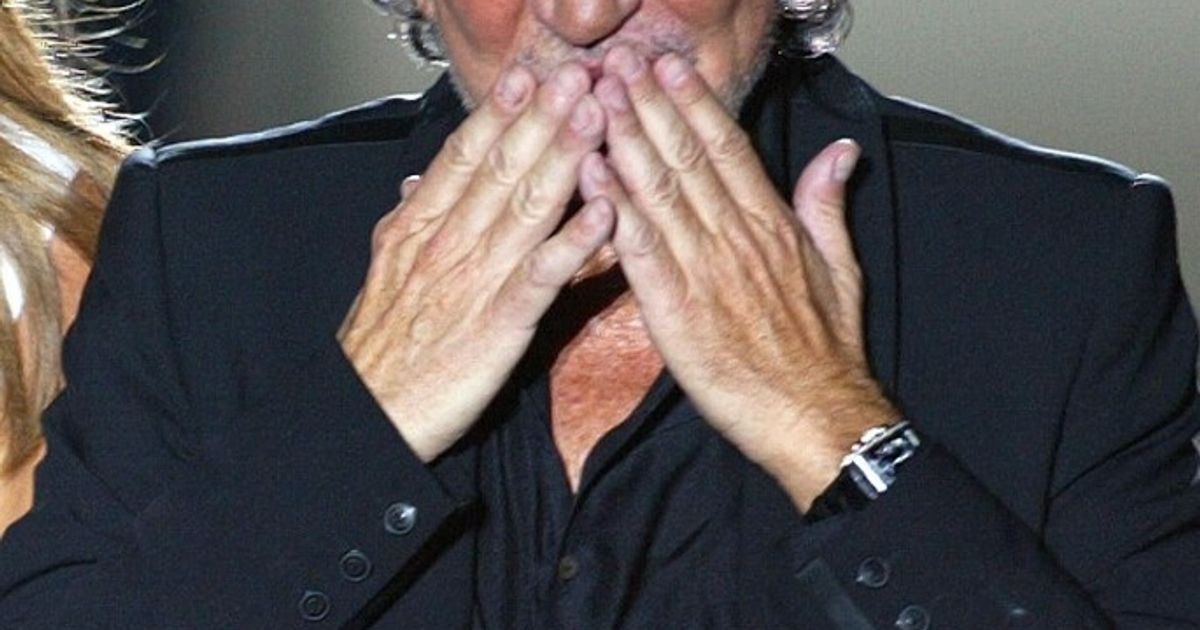 ファッションは悲しみに包まれている、ロベルト・カヴァリが死去