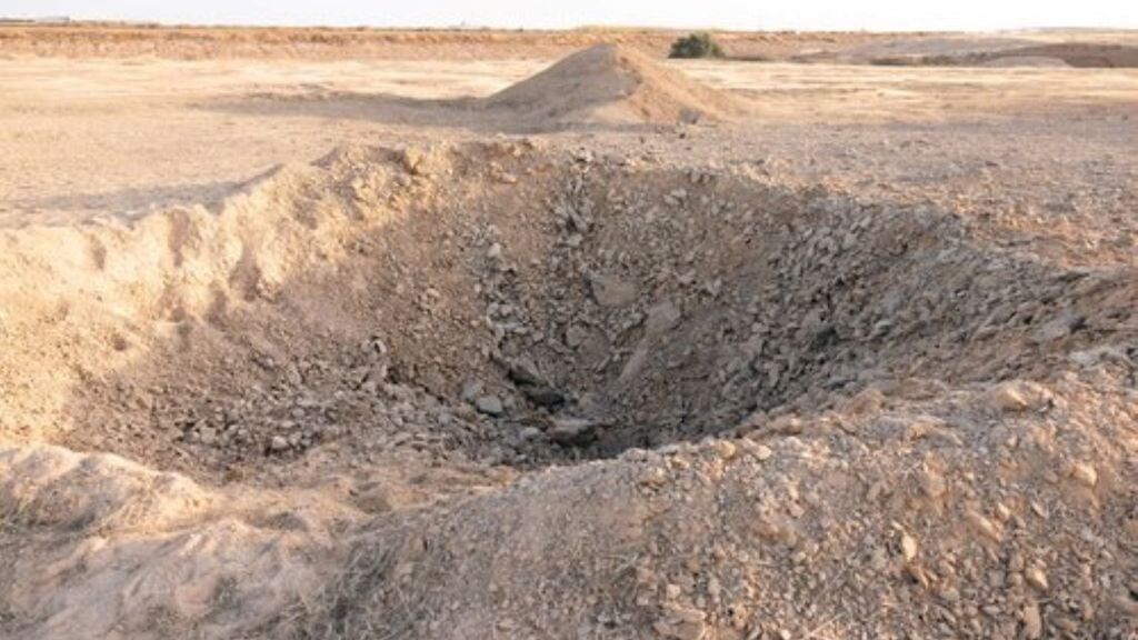 I danni causati da un attacco iraniano alla base aerea di Nevatim