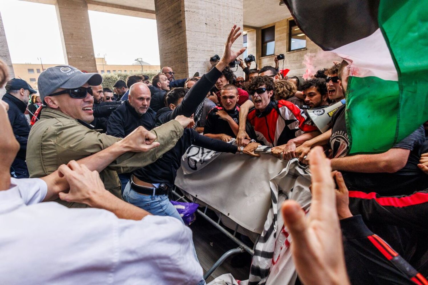 Corteo pro Palestina La Sapienza