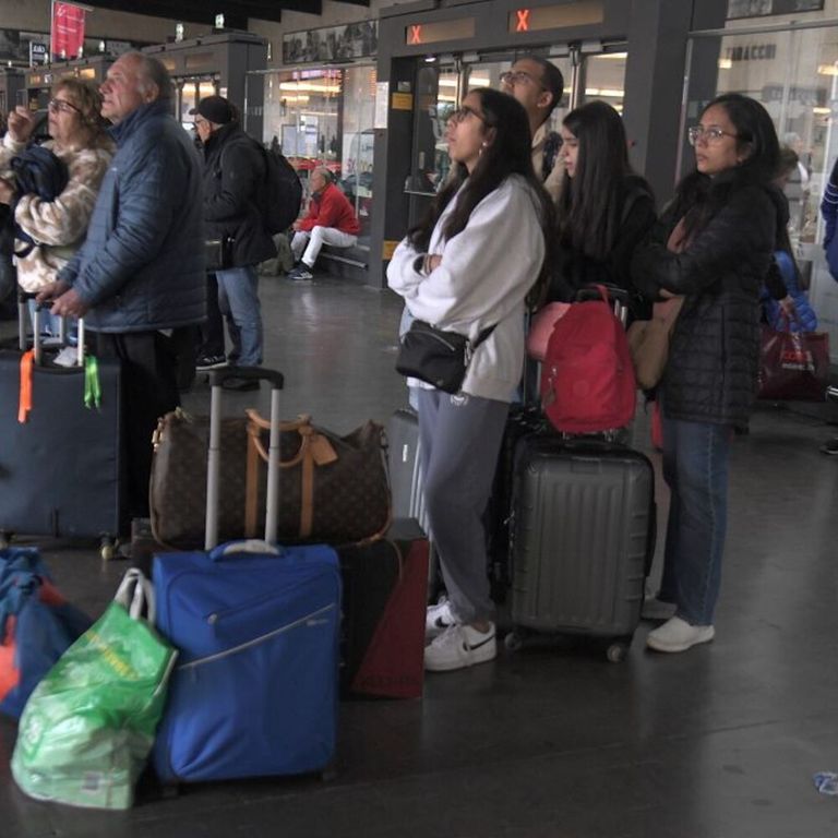 milioni italiani viaggio ponti primavera