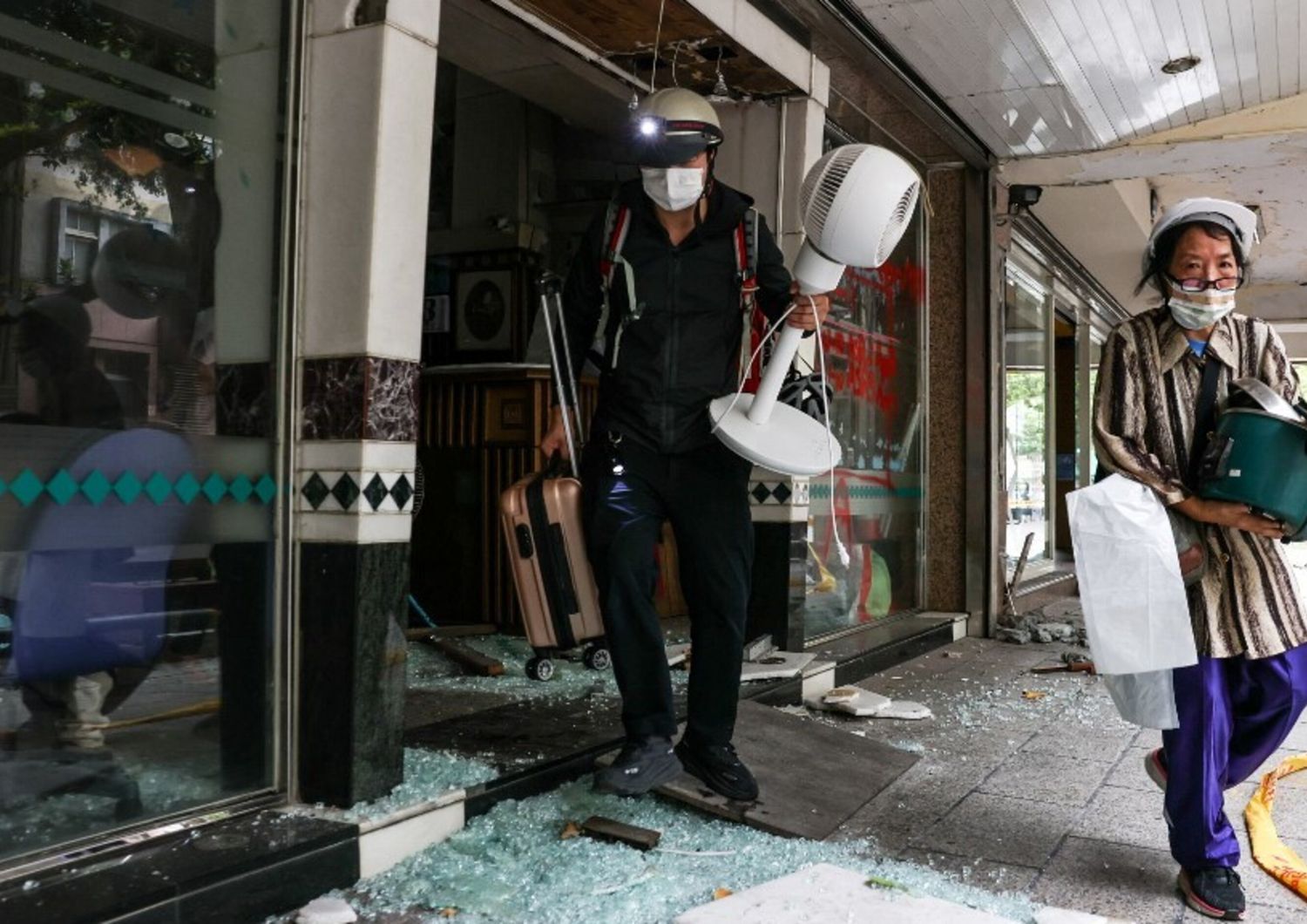 Danni causati dal terremoto del 5 aprile a Hualien, Taiwan