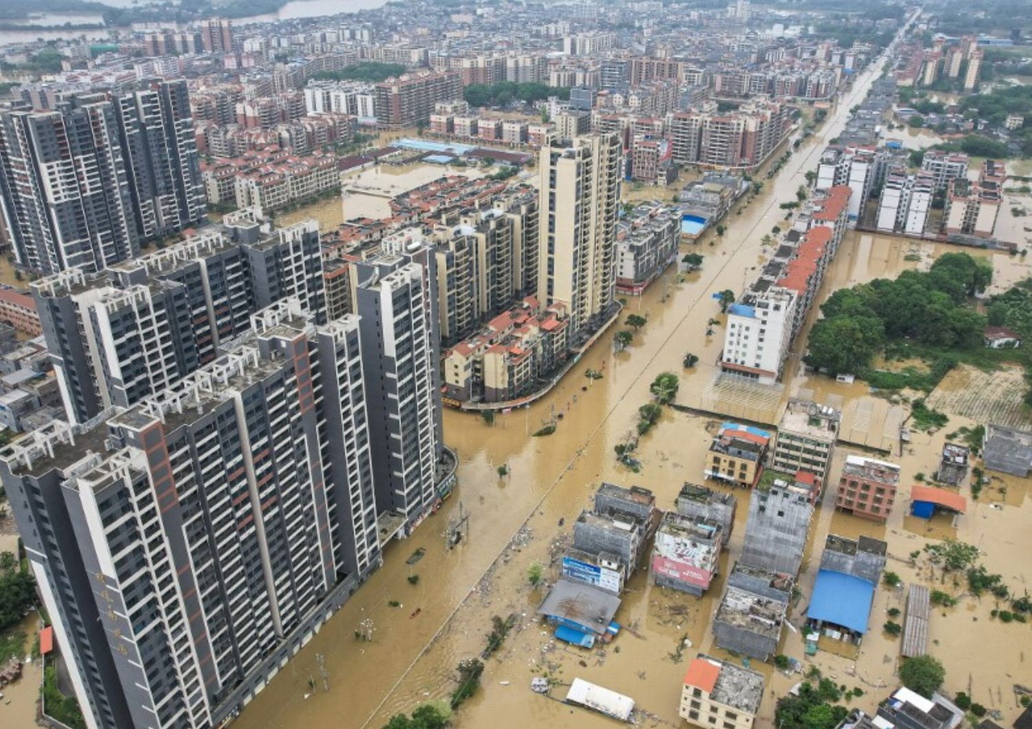 Alluvione a Qingyuan, Cina