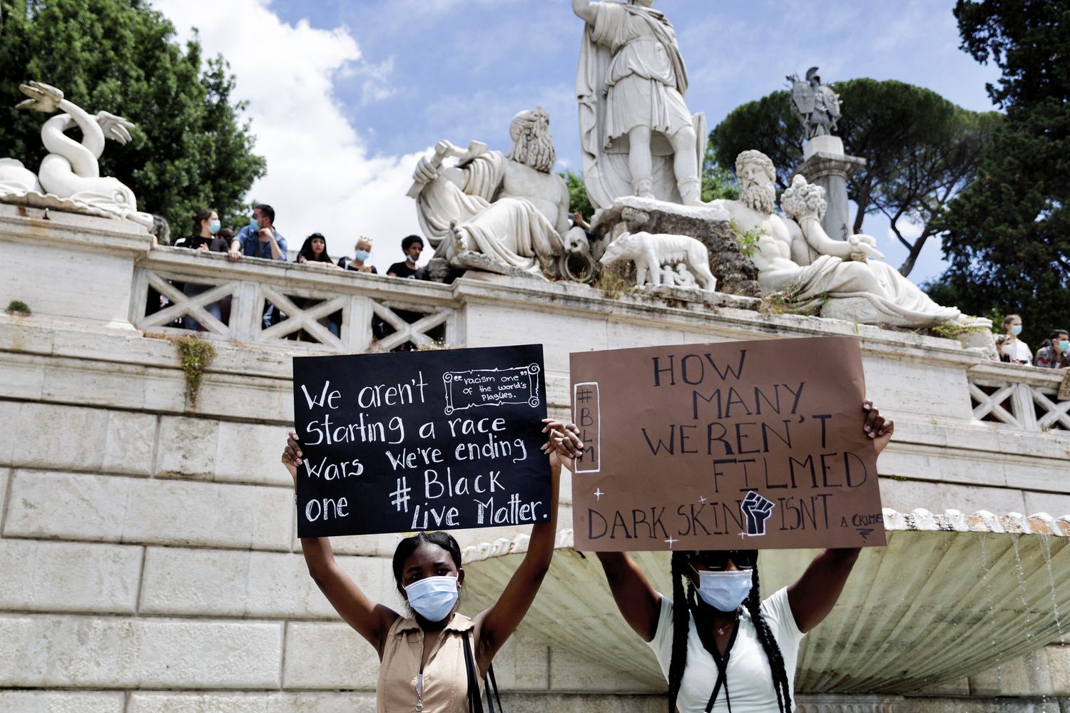 Manifestazione a Roma per George Floyd, morto a Minneapolis il 26 maggio 2020