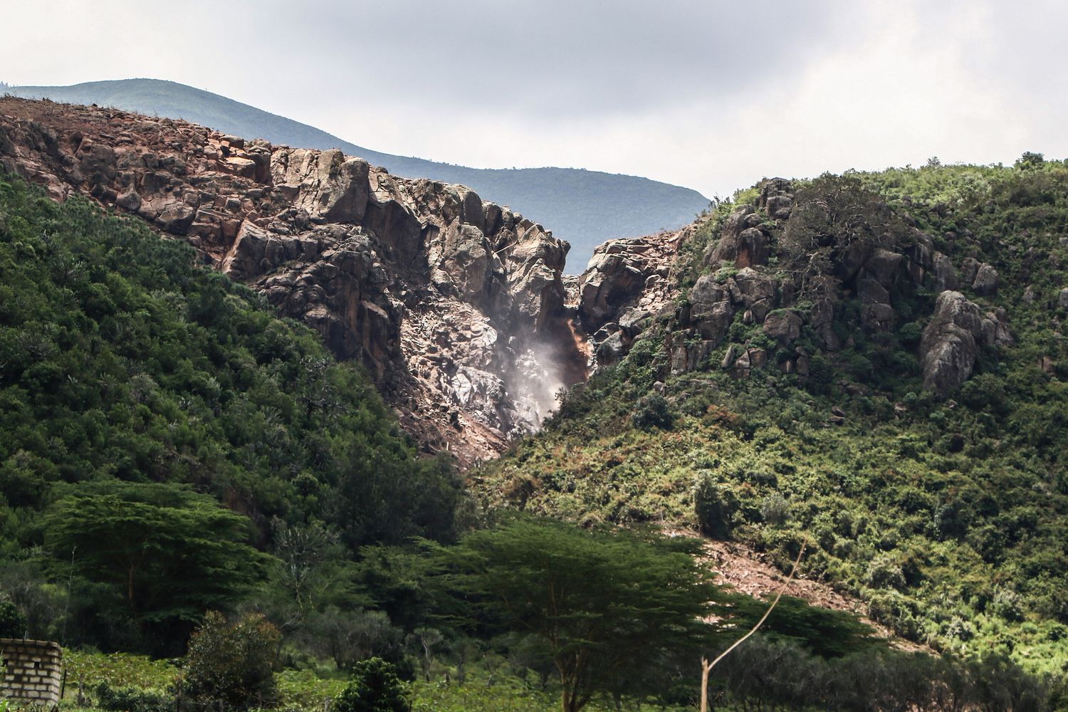 01/05/2024 Nakuru, decine di persone sono rimaste uccise a causa dello scoppio di una diga in una città a nord della capitale del Kenya
