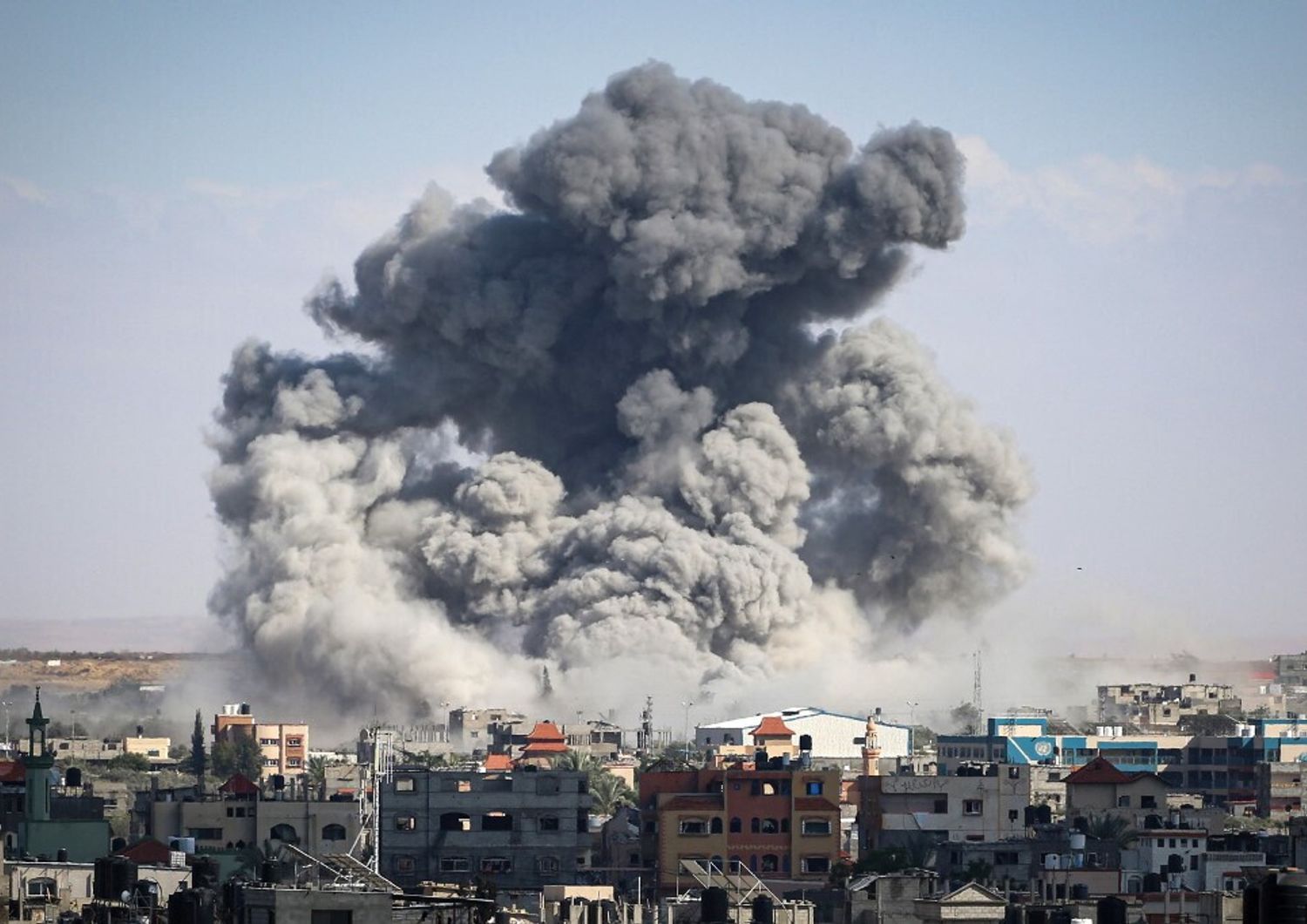 Bombe a Rafah