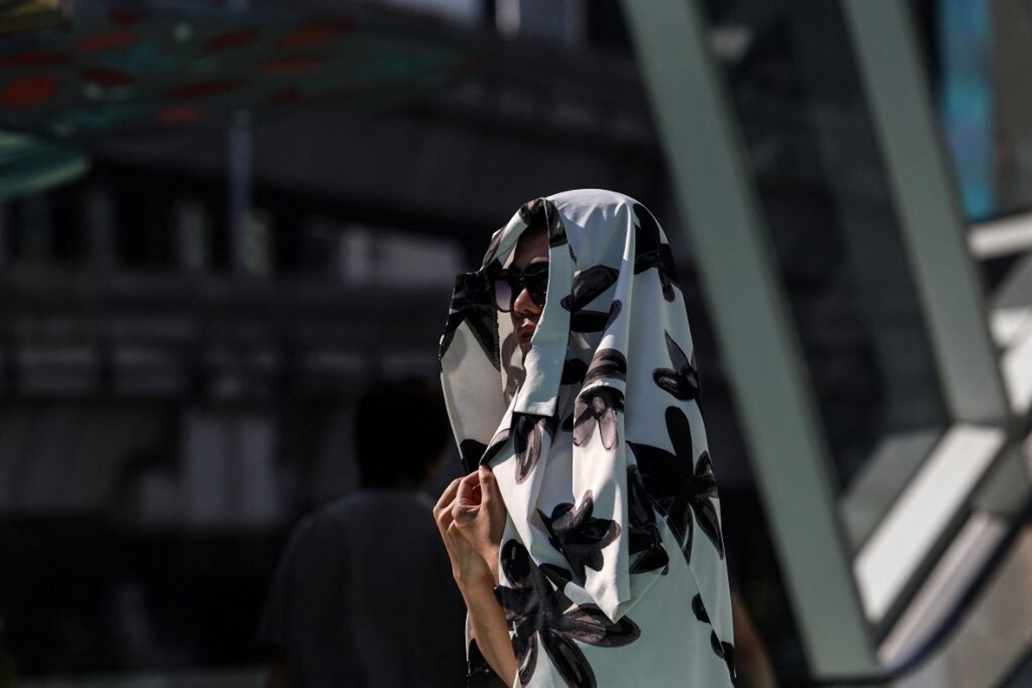 Caldo afoso e temperature in crescita