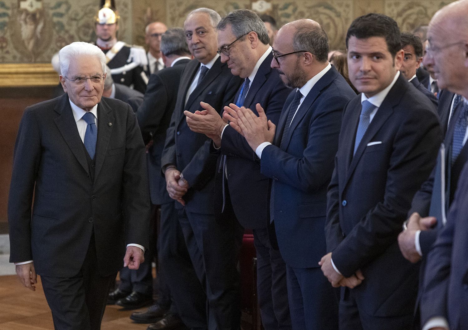 anm congresso standing ovation mattarella