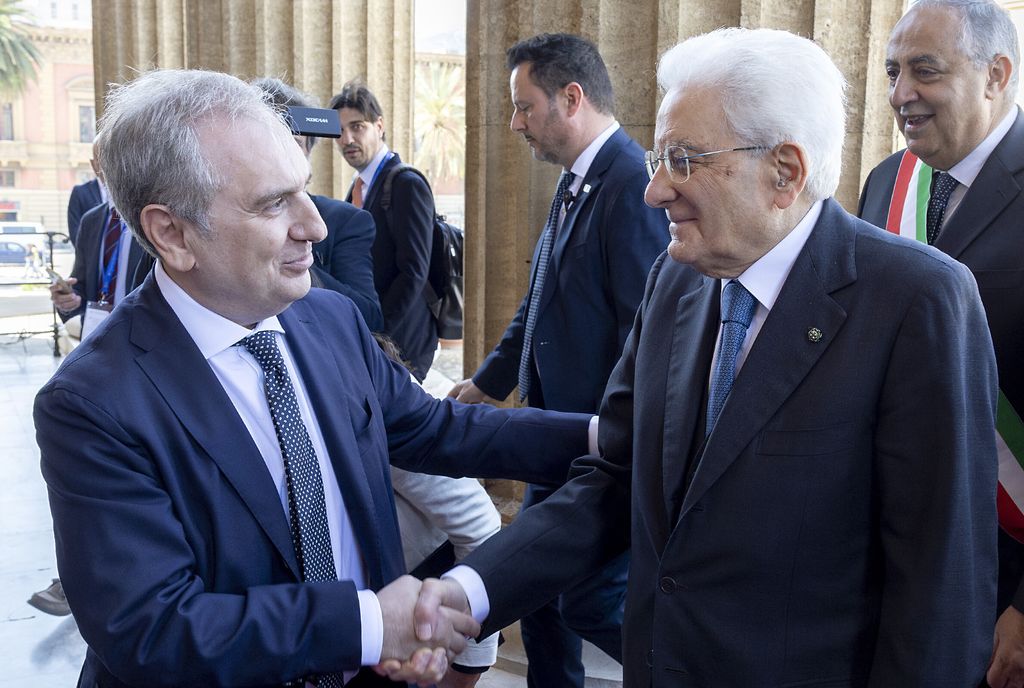 Presidente della Repubblica Sergio Mattarella con Giuseppe Santalucia, Presidente dell'Associazione Nazionale Magistrati