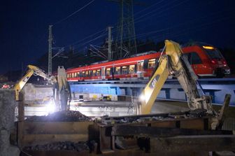 argentina scontro fra treni feriti a buenos aires