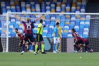 bologna napoli gol serie a