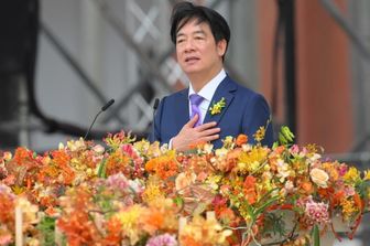 Il presidente di Taiwan Lai Ching-te pronuncia il suo discorso inaugurale dopo aver prestato giuramento durante la cerimonia di inaugurazione presso l'edificio degli uffici presidenziali di Taipei il 20 maggio 2024