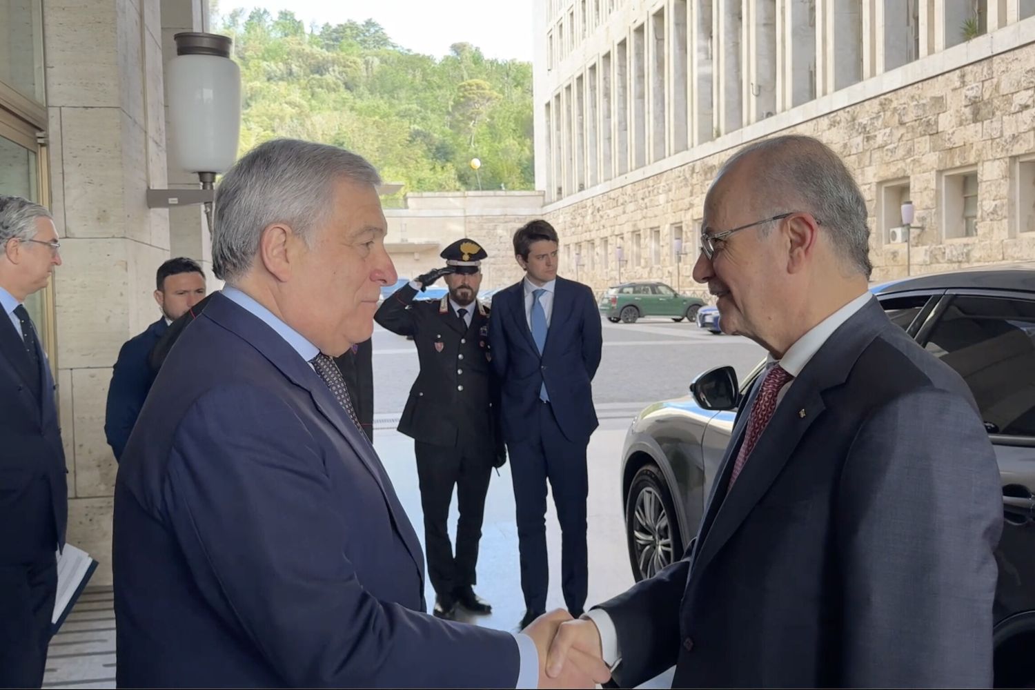 L’incontro tra Antonio Tajani, ministro degli Esteri, e il premier dell'Autorità nazionale palestinese, Mohammed Mustafa
