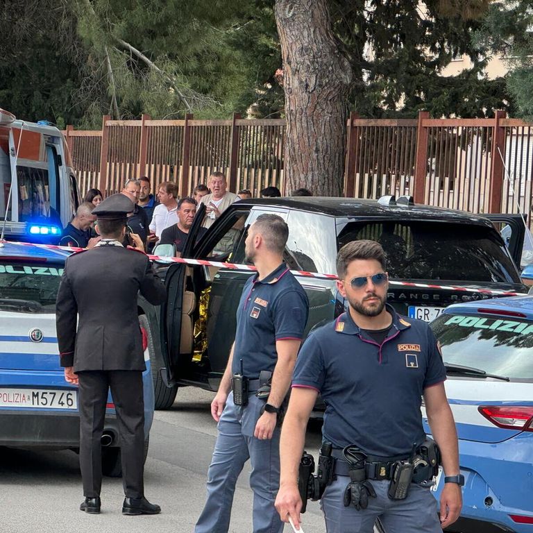 L'auto con a bordo il cadavere di Angelo Onorato