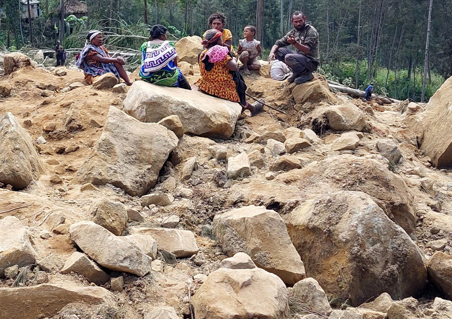 frana papua nuova guinea morti