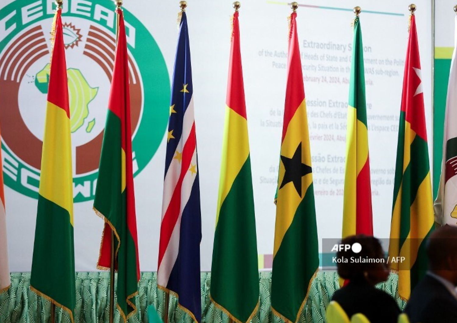 bandiere e logo  Ecowas, Abuja, Febbraio 2024