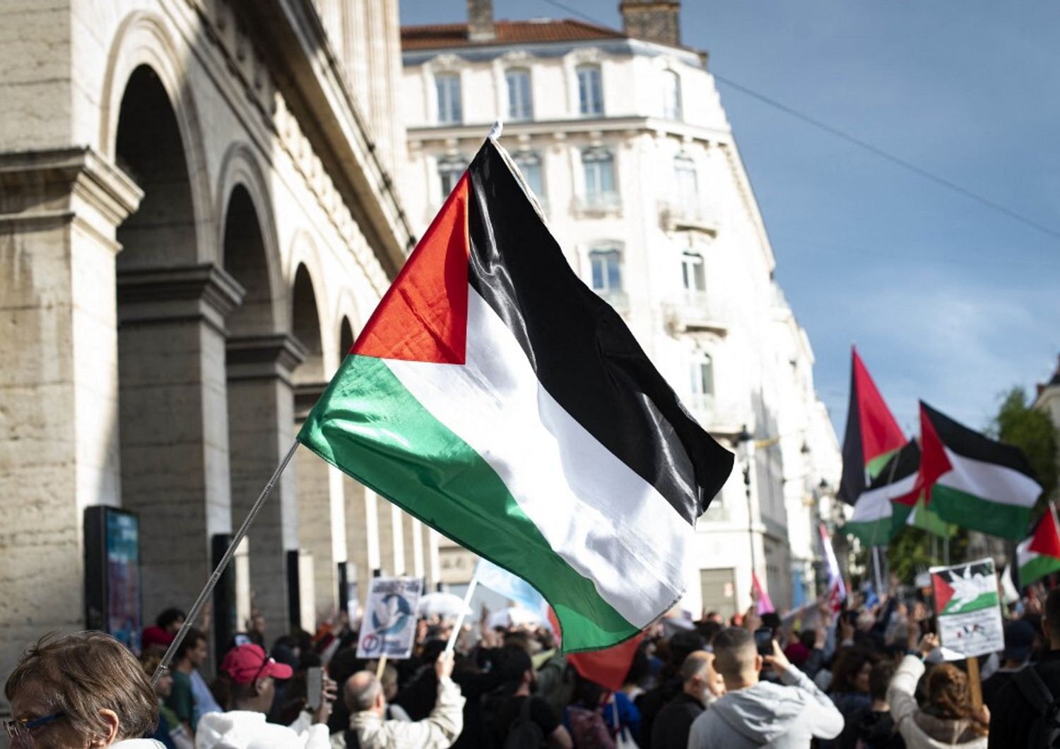 pressing meloni riconoscimento stato palestina