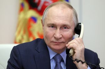 putin russia ucraina bomba atomica esplosione dimostrativa