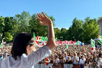 schlein piazza milano campagna elezioni europee